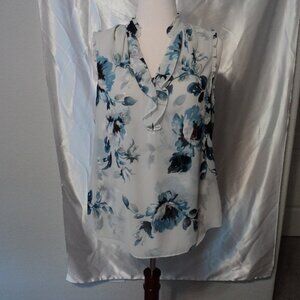 Women's Multi-Colored Sleeveless Top with Camesol        100polyester